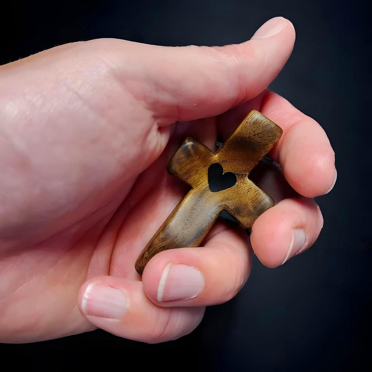 Wooden Pocket Cross Fidget – Stress Relief & Prayer Gift